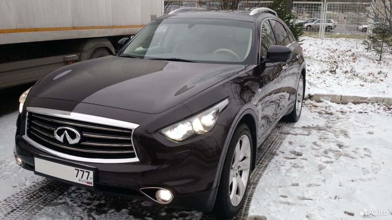 Infiniti fx37 2012 год