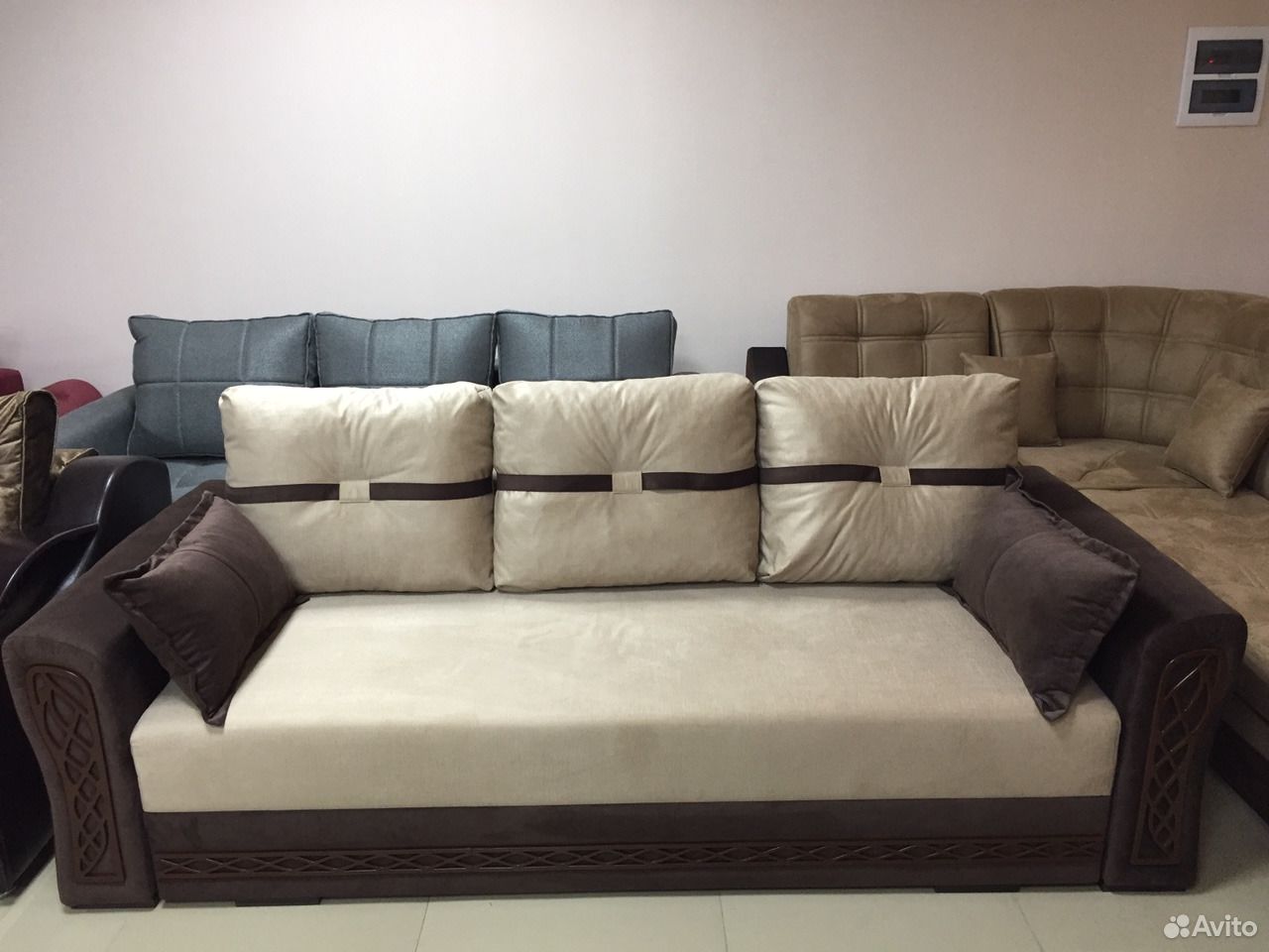 Кровать и диван в Реал мебель