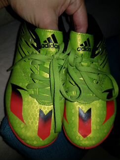 Бутсы футбольные зальные Adidas Messi 29 р