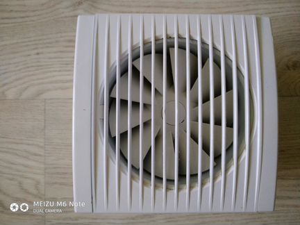 Вытяжной вентилятор