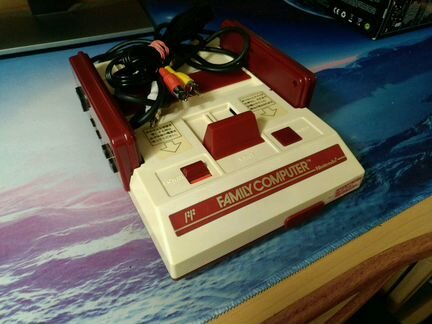 Nintendo Famicom (Dendy)