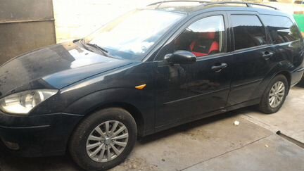 Ford Focus 1.6 МТ, 2004, седан