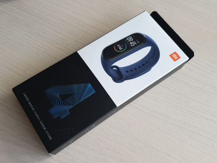 Фитнес-браслет Xiaomi Mi Band 4 (синий)