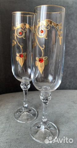 Бокалы для шампанского