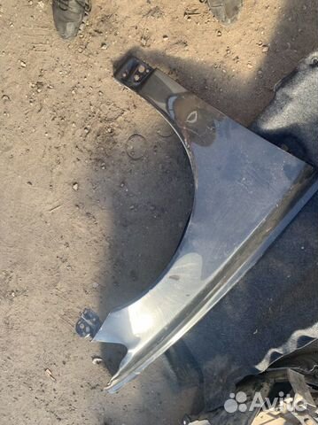 Переднее правое крыло Volvo s40 2