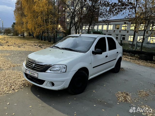 Рено бу ульяновск. Ржавый Логан белый. Белый Логан 1 в тюнинге Челябинск.