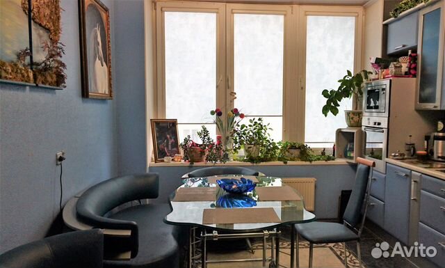 Стол обеденный стеклянный