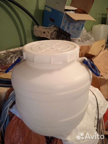 Ёмкость пластиковая для воды