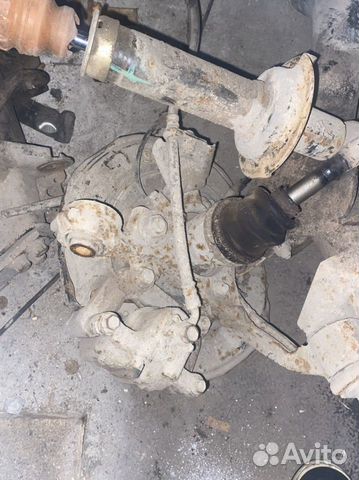 Поворотный кулак honda CR-V 2