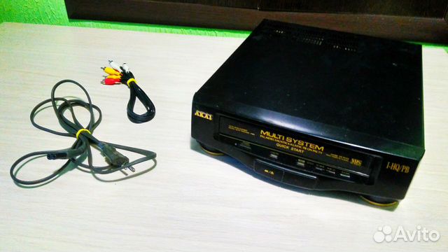 Видиомагнитофон akai VS-R150EDG