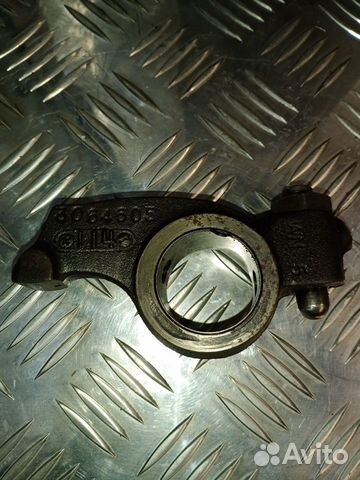 Коромысло клапана впускного cummins M11