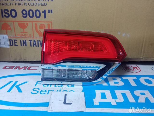 Фонарь внутренний левый Grand Cherokee WK2 13-16