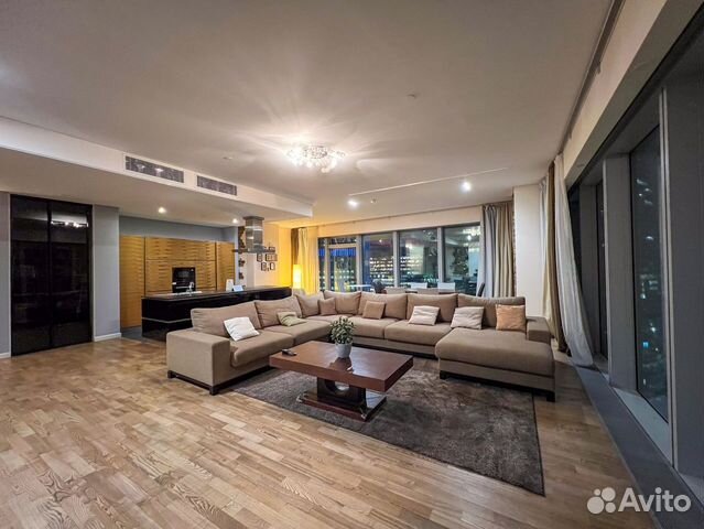 

3-к. квартира, 225 м², 27 кроватей