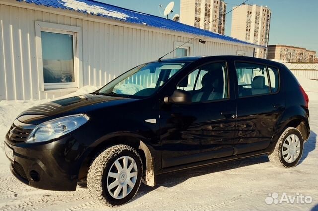 Аренда легковых автомобилей и микроавтобусов