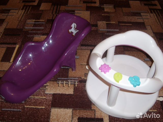 Продам сидения для ванной для малыша