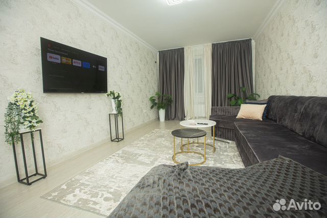 

2-к. квартира, 100 м², 2/13 эт.