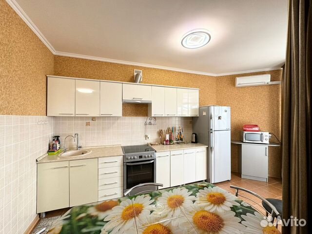 

Квартира-студия, 50 м², 3 кровати