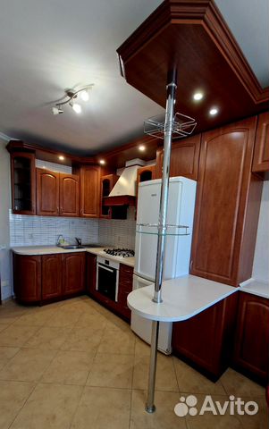

1-к. квартира, 45 м², 5/5 эт.