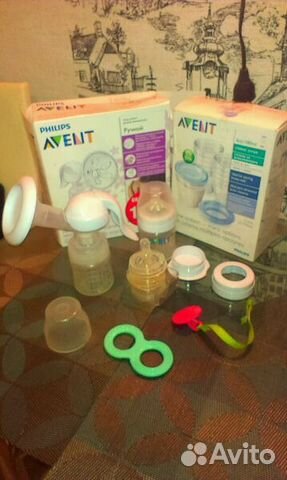 Молокоотсос ручной Avent с контейнерами