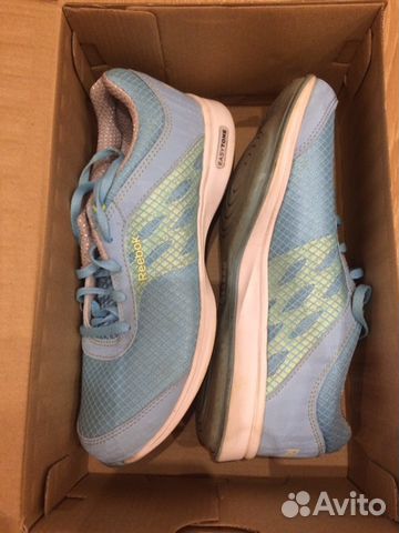 Практически новые кроссовки Рибок (Reebok) Изи тон Практически новые кроссовки Рибок (Reebok) Изи тон