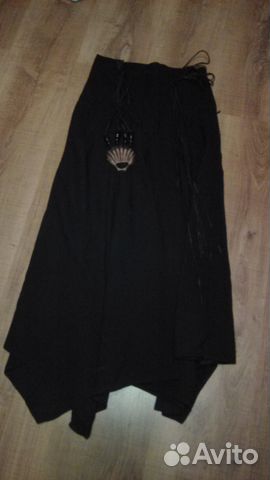 Длинная черная юбка