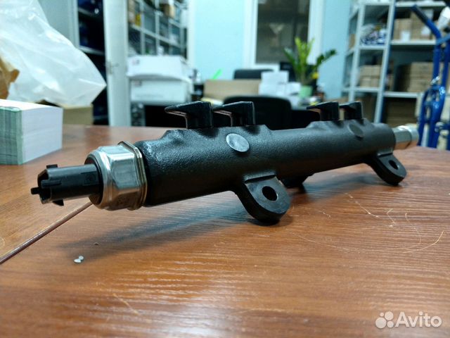 Топливная рампа Валдай Камминз 3.8 Денсо 5311209 Топливная рампа Валдай Камминз 3.8 Денсо 5311209