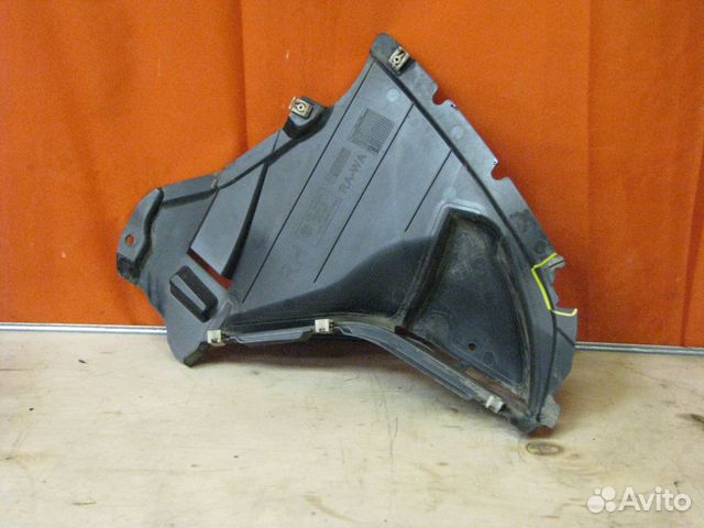 Пыльник переднего бампера правый G11 G12 Пыльник переднего бампера правый G11 G12