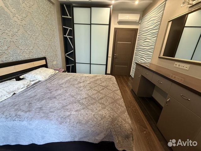 

2-к. квартира, 70 м², 2 кровати