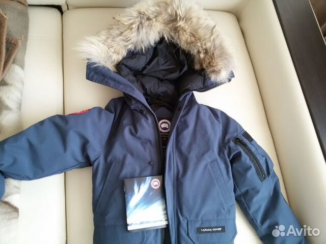 Куртка пуховая Canada Goose Куртка пуховая Canada Goose