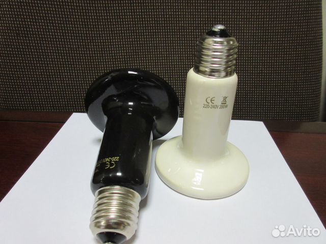 Керамическая лампа для брудера (200w Е27) Керамическая лампа для брудера (200w Е27)