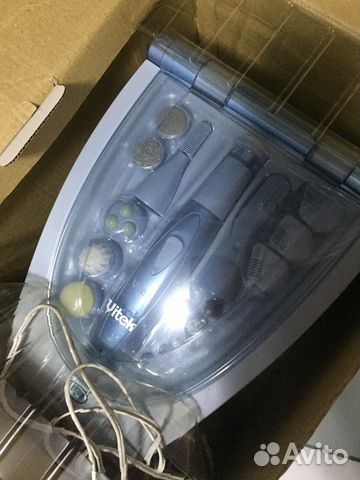 Маникюрный набор Vitek Azalea новый Маникюрный набор Vitek Azalea новый