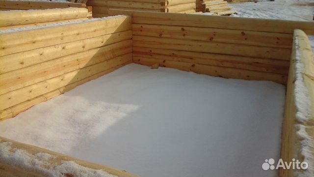 Сруб бани 4.27x5.28 обработан рубанком лес зимний Сруб бани 4.27x5.28 обработан рубанком лес зимний