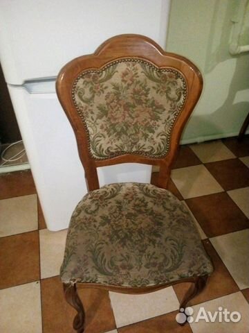 Перетяжка мягкой мебели, перекраска