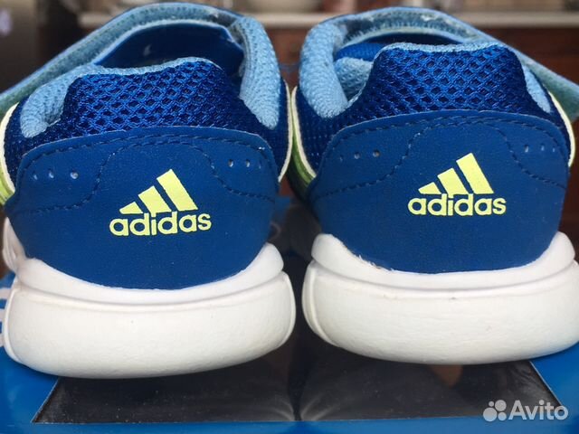 Кроссовки Adidas