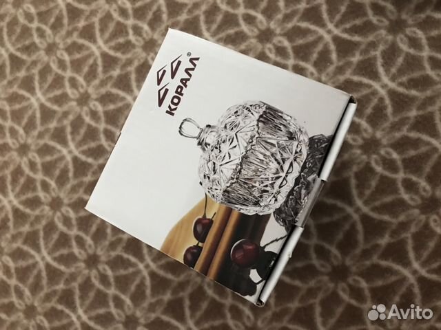 Ваза с крышкой Ваза с крышкой