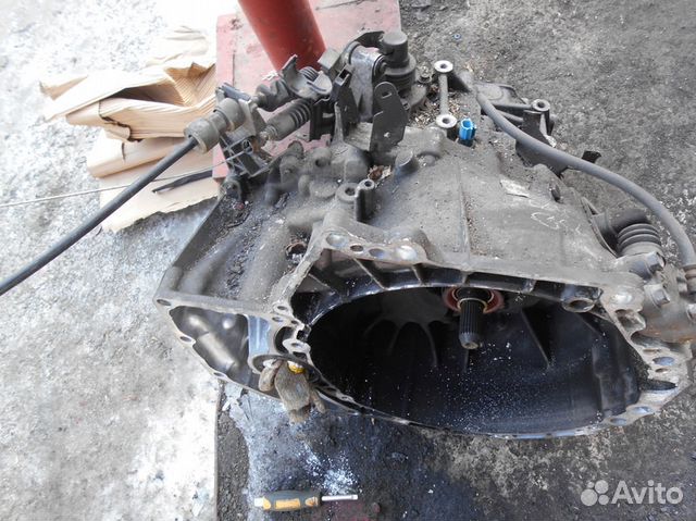 МКПП Nissan X-Trail T30 QR25DE 4WD б/у 320109H608