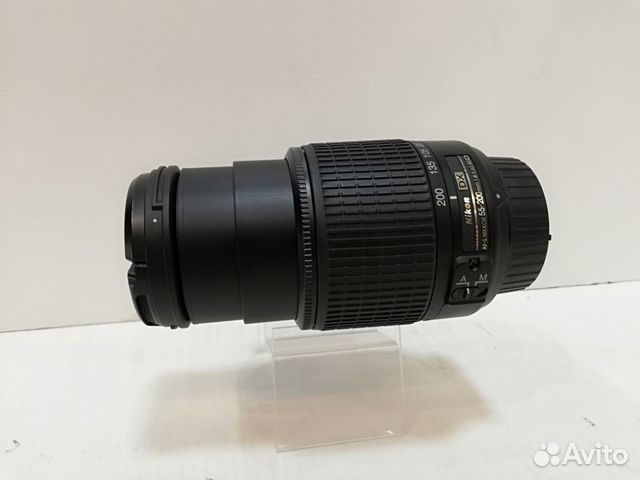 Объективы Nikon 55-200mm f/4-5.6 AF-S VR DX Zoom-N