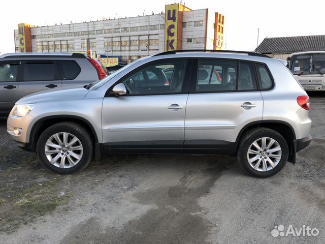 Volkswagen Tiguan 2.0 AT, 2010, 105 000 км