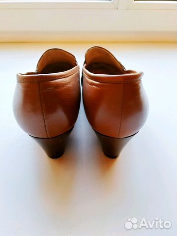 Туфли на низком каблуке (Югославия) Туфли на низком каблуке (Югославия)