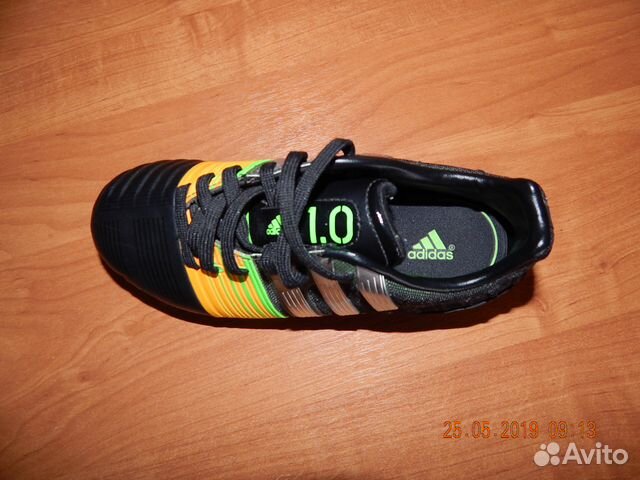 Футбольные бутсы adidas р.32