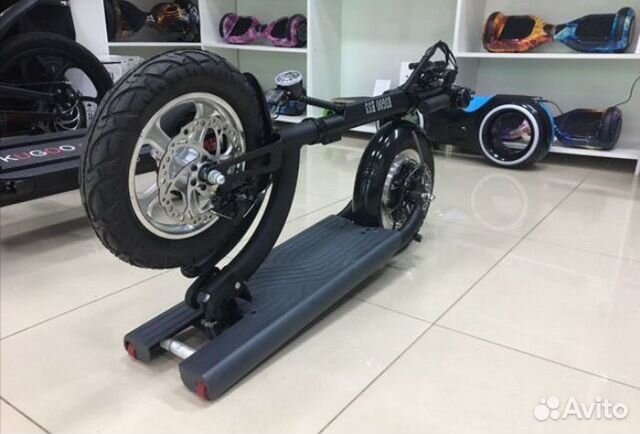 Электросамокат Kugoo ES3 11Ah - Оригинал (JiLong) Электросамокат Kugoo ES3 11Ah - Оригинал (JiLong)