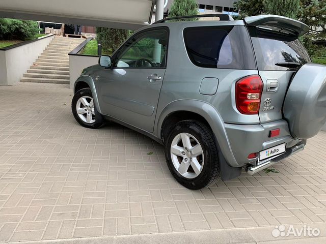 Toyota RAV4 2.0 AT, 2004, 260 000 км