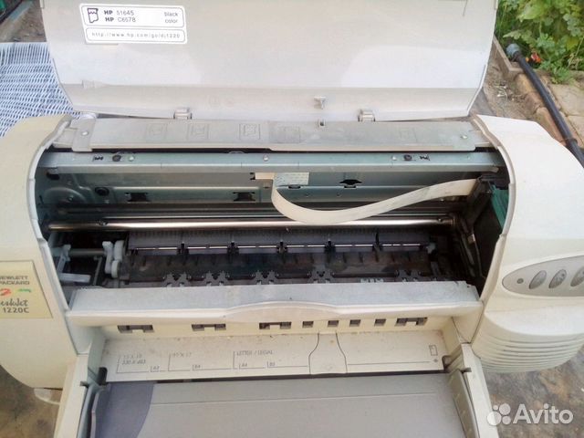 Принтер HP Deskjet 1220C