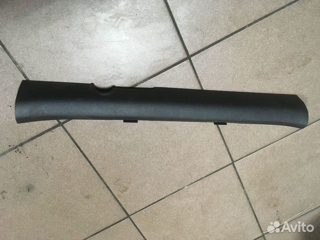 Накладка порога правого передняя Hyundai Solaris 2