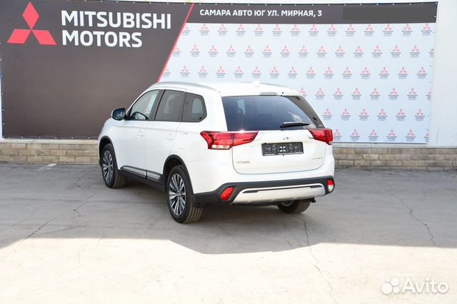 Mitsubishi Outlander 2.0 CVT, 2019