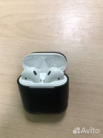 AirPods