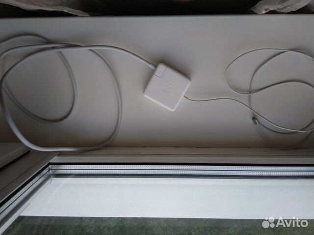 Зарядка для макбука MagSafe2