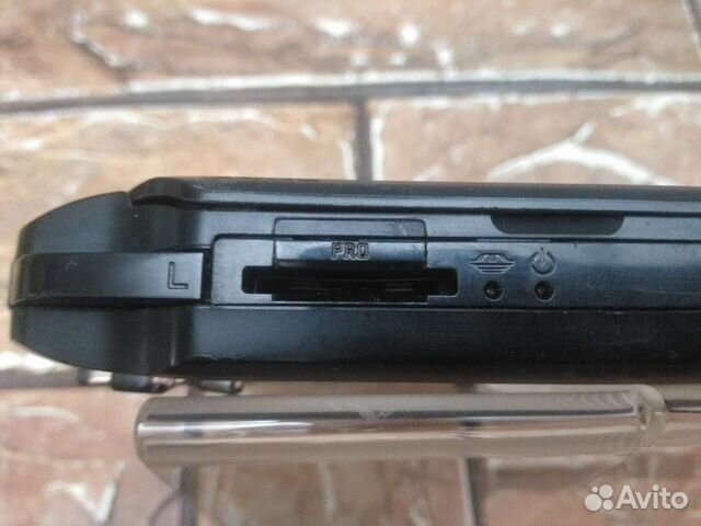 PlayStation PSP-E1008 Street + з.у. + 1 игра