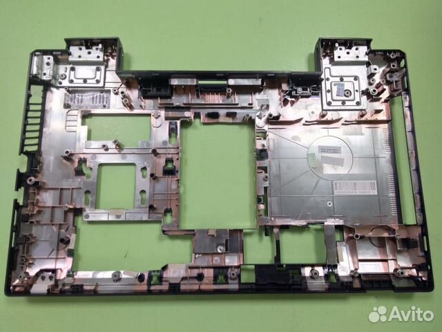 Нижняя часть корпуса (поддон) Lenovo B590 B580 Нижняя часть корпуса (поддон) Lenovo B590 B580