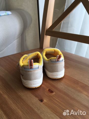 Детские кроссовки asics
